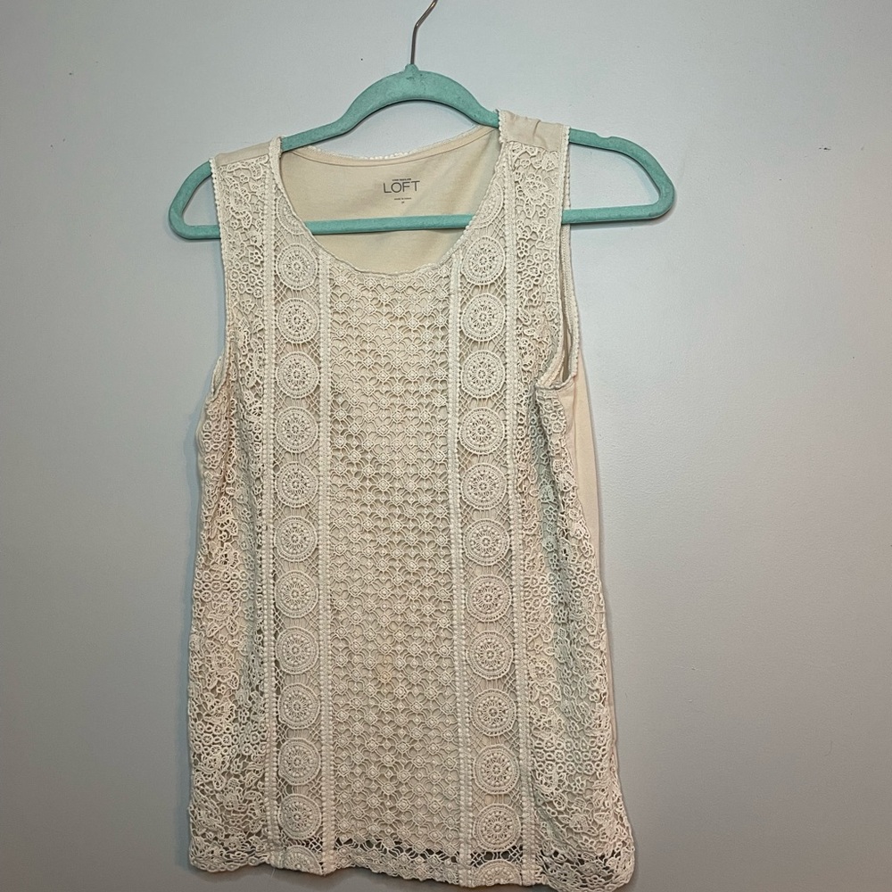 Loft tank size medium